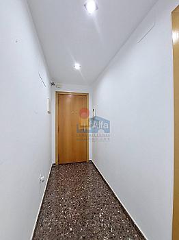 Piso en venta en Montserrat, Valencia