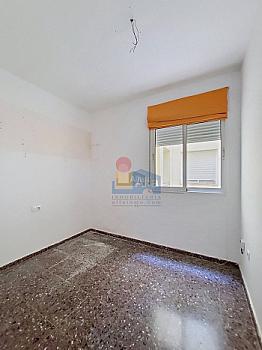 Piso en venta en Montserrat, Valencia