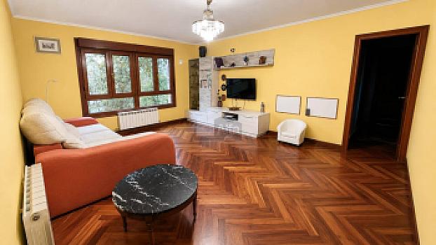 Piso en venta en Mungia, Vizcaya