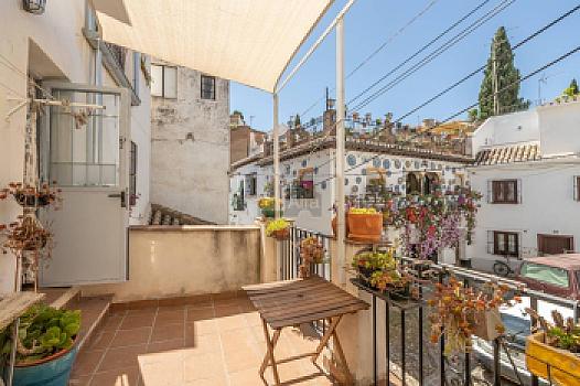 Casa rústica/casa de pueblo en venta en Albayzin, Granada, Granada