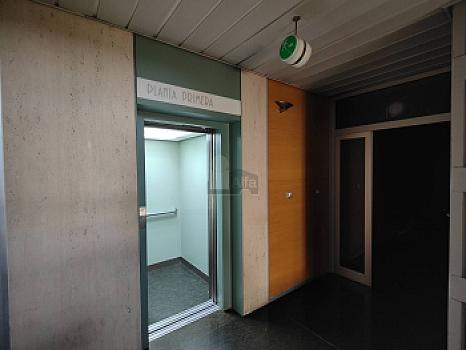 Exclusivo oficinas en venta en BULEVAR - AYUNTAMIENTO, Torrelavega, Cantabria