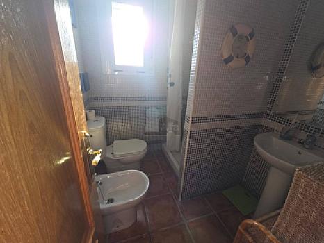 Chalet/casa independiente en venta en Kiem, Toledo