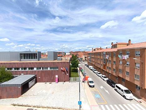 Piso en venta en Conservatoria de Música, Soria, Soria
