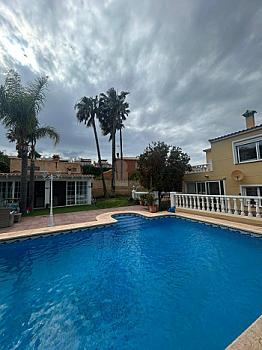 Chalet/casa independiente en venta en Nucia Park, Alicante