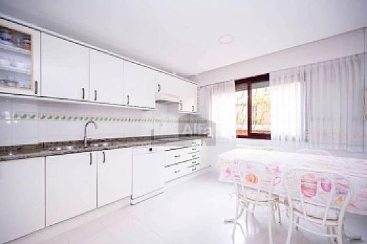 Chalet/casa adosado en venta en ARTURO SORIA, Madrid, Madrid