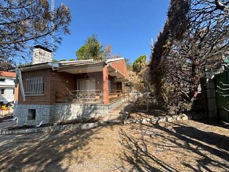 Chalet/casa independiente en venta en urbanización, Navas del Rey, Madrid