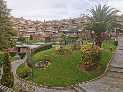 Piso en venta en Sevilla la Nueva, Madrid