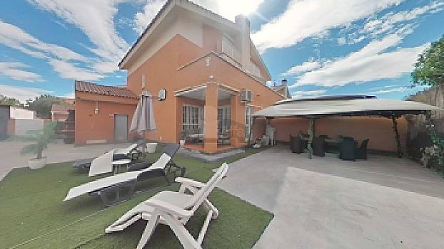 Chalet/casa pareado en venta en Seseña, Toledo