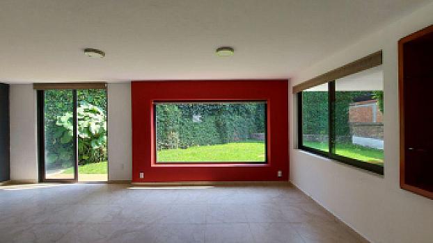 Casa en Condominio en Venta con Jardín y 4 estacionamientos cerca de San Jerónimo