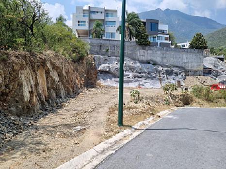 TERRENO - VENTA SIERRA ALTA CARRETERA NACIONAL