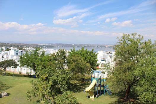 Casa en venta en Tequesquitengo, Club Náutico Teques