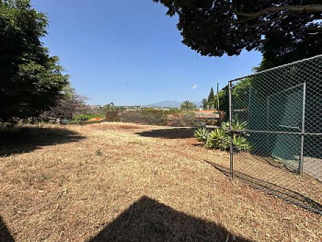 Terreno en venta en calzada de los reyes, Cuernavaca
