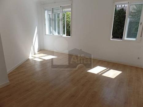 Piso en venta en Bellas Vistas, Madrid, Madrid