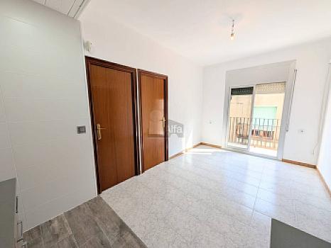 Piso en venta en Sistrells, Santa Coloma de Gramenet, Barcelona