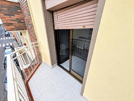 Piso en venta en LLOREDA, Santa Coloma de Gramenet, Barcelona