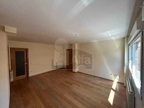 Dúplex en venta en UNIVERSIDAD, Segovia, Segovia