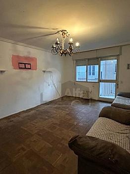Piso en venta en UNIVERSIDAD, Segovia, Segovia