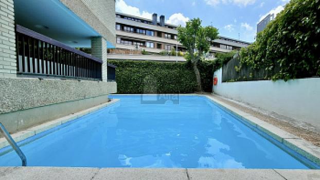 Apartamento en venta en Bernabeu, Madrid, Madrid