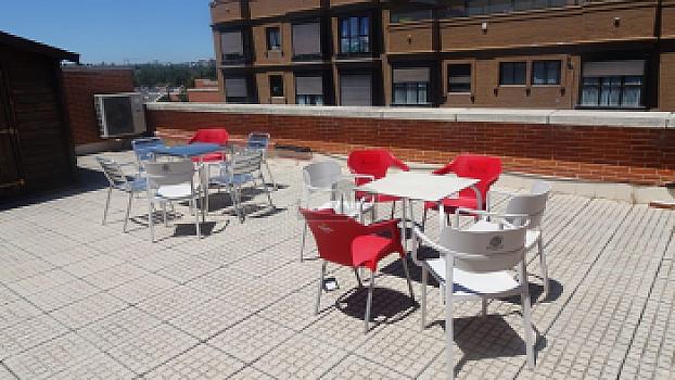 Dúplex en venta en Conde Orgaz, Madrid, Madrid