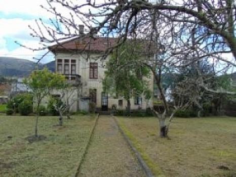 Chalet/casa independiente en venta en Mariña Lucense, Viveiro, Lugo