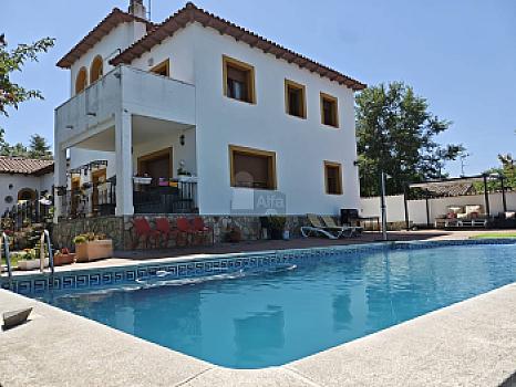 Chalet/casa independiente en venta en Sevilla la Nueva, Madrid