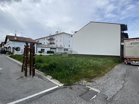 Urbano en venta en Urdiain, Navarra