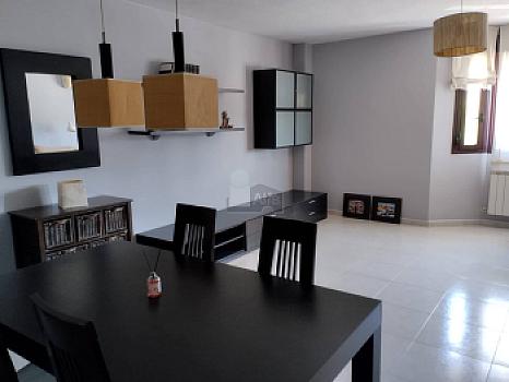 Dúplex en venta en Zona de Correos, Camarma de Esteruelas, Madrid