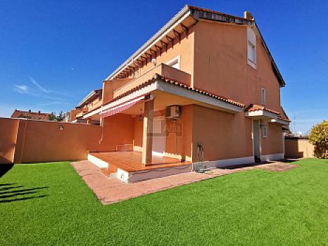 Chalet/casa adosado en venta en Talavera de la Reina, Toledo