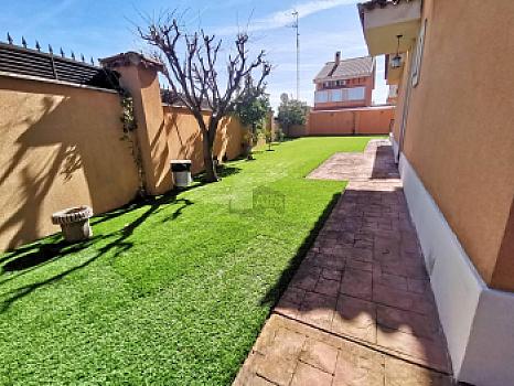 Chalet/casa adosado en venta en Talavera de la Reina, Toledo