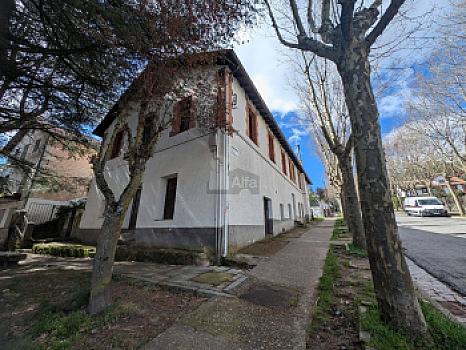 Chalet/casa adosado en venta en El Espinar, Segovia