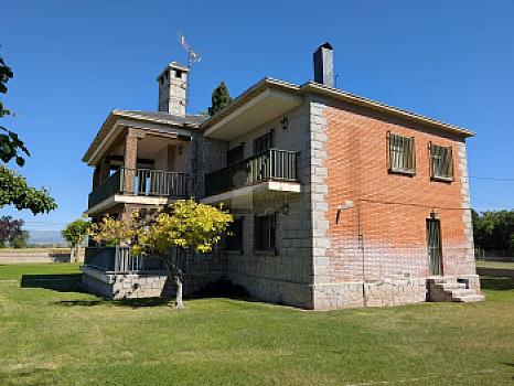 Chalet/casa independiente en venta en Fuente el Saz de Jarama, Madrid