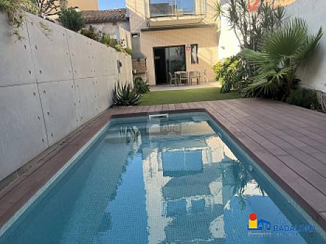 Chalet/casa adosado en venta en Progrés, Badalona, Barcelona