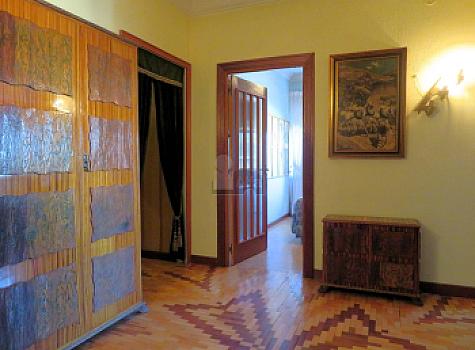 Chalet/casa independiente en venta en Avenida Constitución, San Andrés del Rabanedo, León