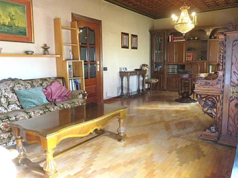 Chalet/casa independiente en venta en Avenida Constitución, San Andrés del Rabanedo, León