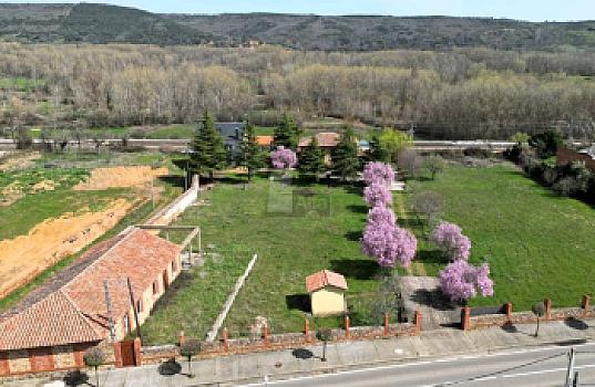 Urbano en venta en Campo y Santibáñez, León