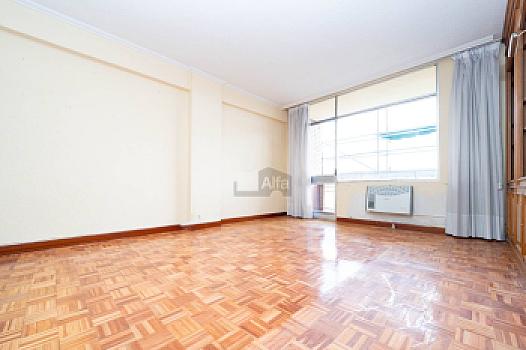 Piso en venta en ARTURO SORIA HORTALEZA, Madrid, Madrid
