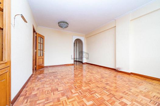 Piso en venta en ARTURO SORIA HORTALEZA, Madrid, Madrid