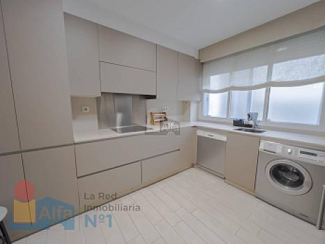 Piso en venta en Plaza España, Vigo, Pontevedra