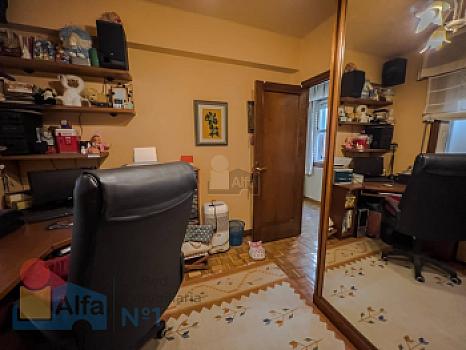 Piso en venta en Plaza España, Vigo, Pontevedra