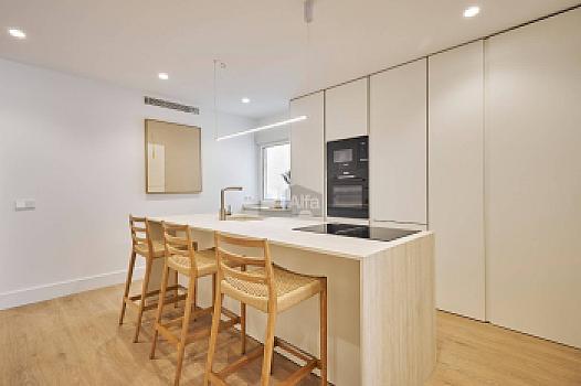Piso en venta en Castellana, Madrid, Madrid