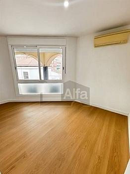 Dúplex en venta en Llefià, Badalona, Barcelona