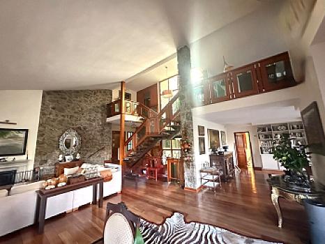 Chalet/casa independiente en venta en Somosaguas, Pozuelo de Alarcón, Madrid