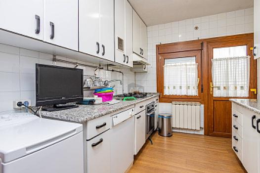 Casa rústica/casa de pueblo en venta en CENTRO, Moralzarzal, Madrid