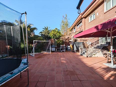 Chalet/casa adosado en venta en PIOVERA, Madrid, Madrid