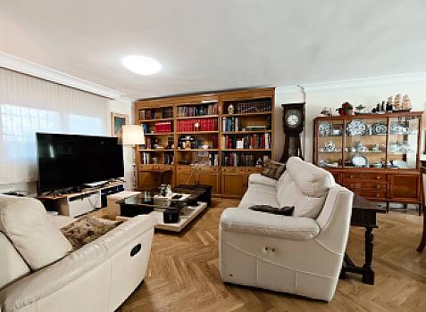 Chalet/casa adosado en venta en PIOVERA, Madrid, Madrid