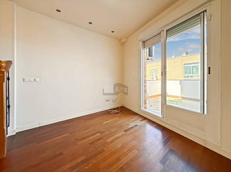 Dúplex en venta en Valdeacederas, Madrid, Madrid