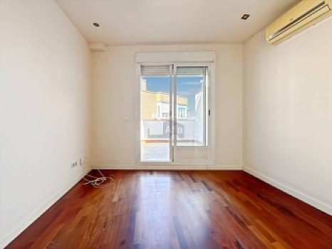 Dúplex en venta en Valdeacederas, Madrid, Madrid
