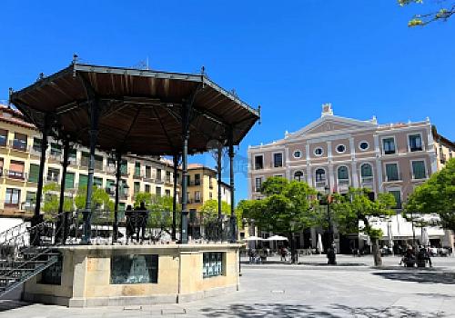 Piso en venta en PLAZA MAYOR, Segovia, Segovia