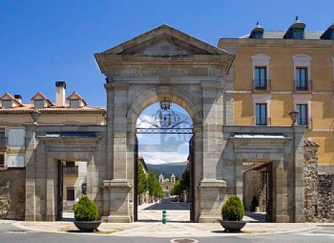 Dúplex en venta en CASCO HISTORICO / CENTRO URBANO, Real Sitio de San Ildefonso, Segovia