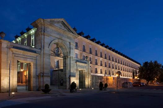 Dúplex en venta en CASCO HISTORICO / CENTRO URBANO, Real Sitio de San Ildefonso, Segovia